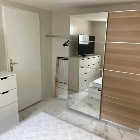 Mazet Proche אגדה